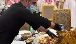 中东土豪吃瓜视频网站,揭秘奢华视频网站背后的故事