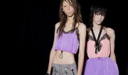 模特吃瓜群众视频播放网站