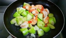 吃瓜厨房丝瓜做法视频,丝瓜这样做，口感滑嫩，营养满分