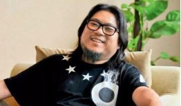 高晓松瞪眼吃瓜视频,揭秘娱乐圈幕后真相