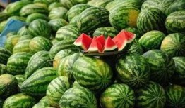 吃瓜群众摆台开饮视频,一场别开生面的视觉盛宴