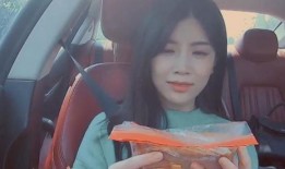 耀春吃瓜少女视频,揭秘娱乐圈幕后故事