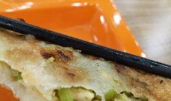 角瓜如何吃馅饼好吃呢视频,视频教你如何制作香脆可口的家常饼