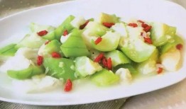 吃瓜厨房丝瓜做法视频,丝瓜这样做，口感滑嫩，营养满分